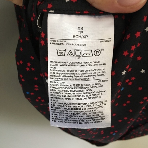 GAP blouse with stars pattern - Picture 4 of 4